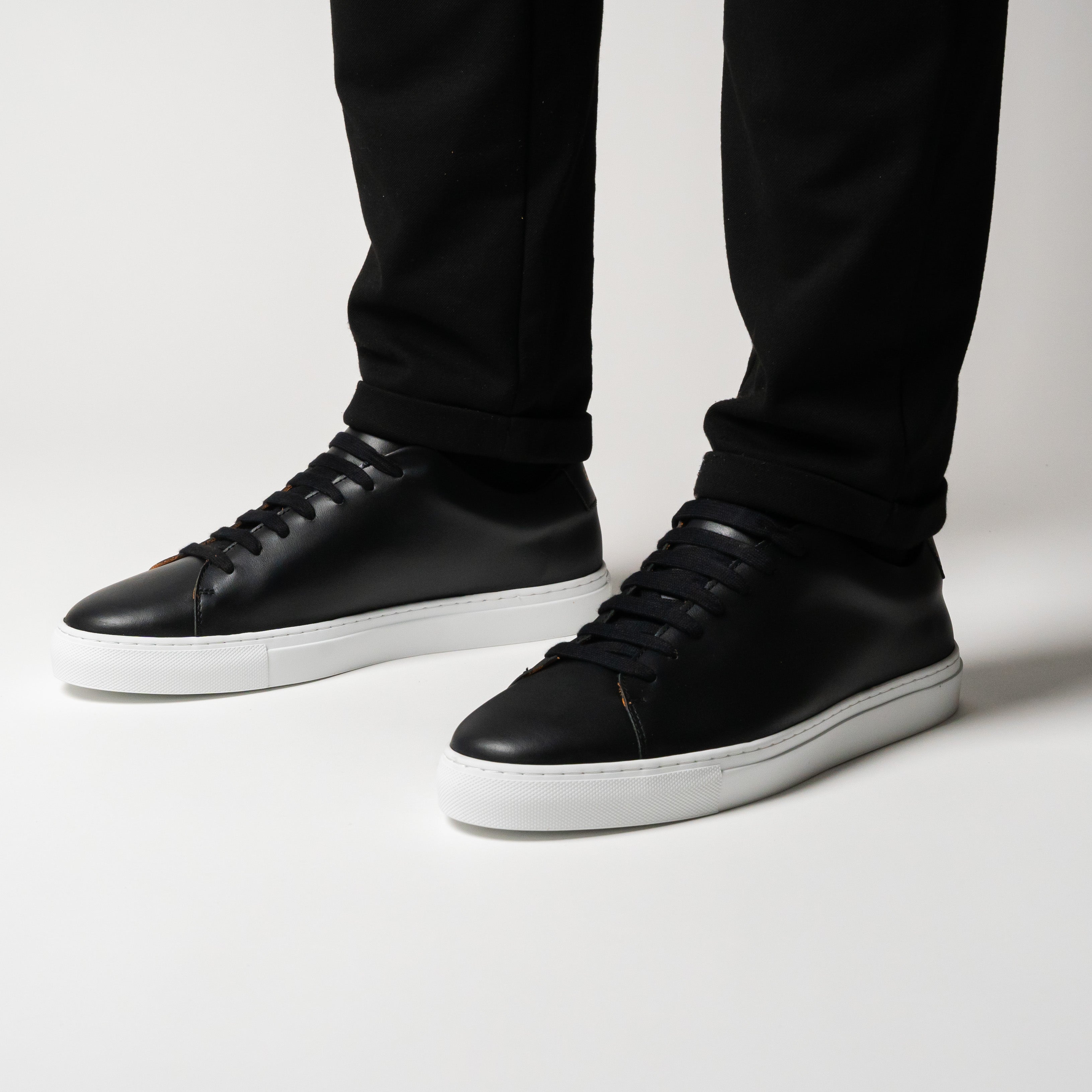 Classy Sneaker - Black