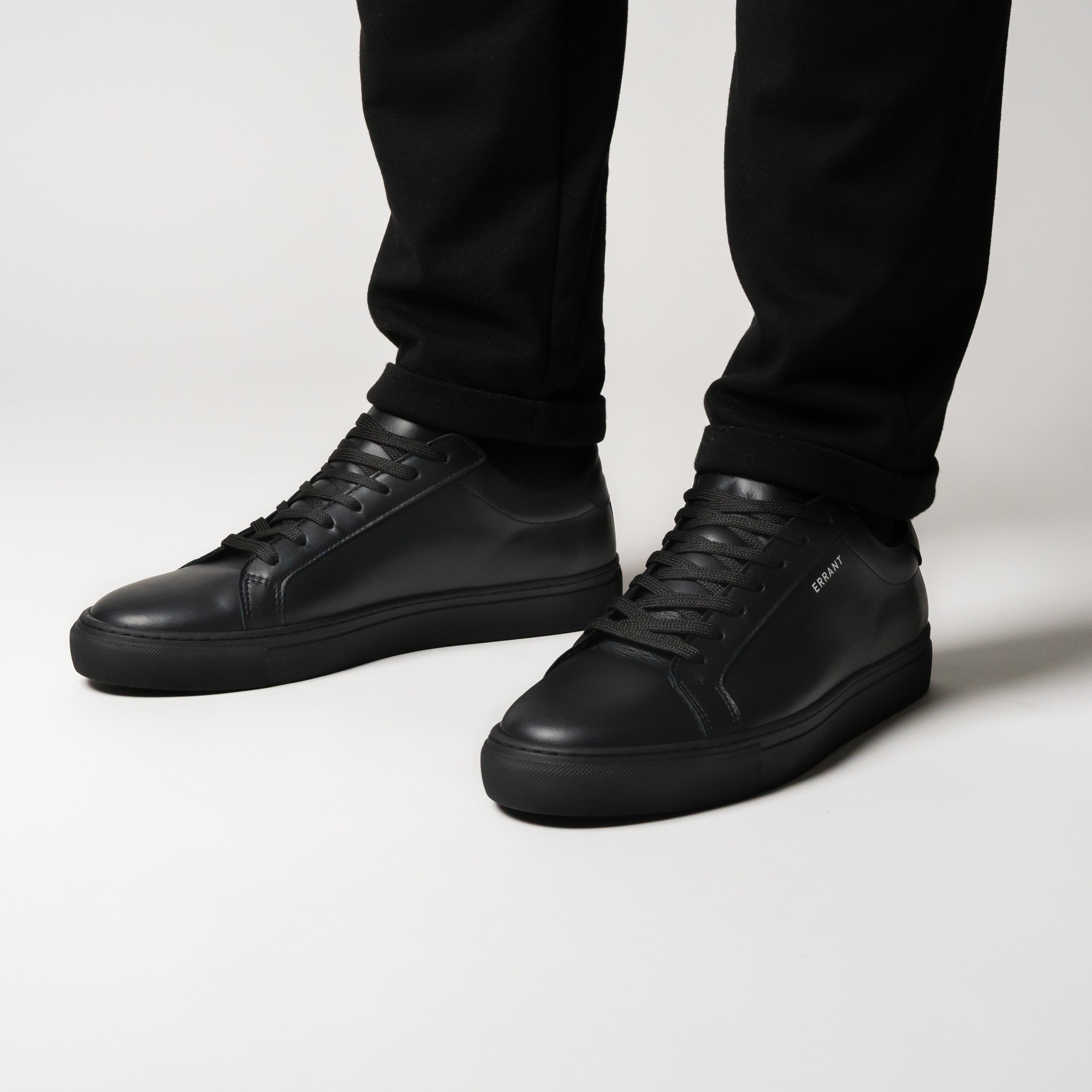 Essential Sneaker - All Black