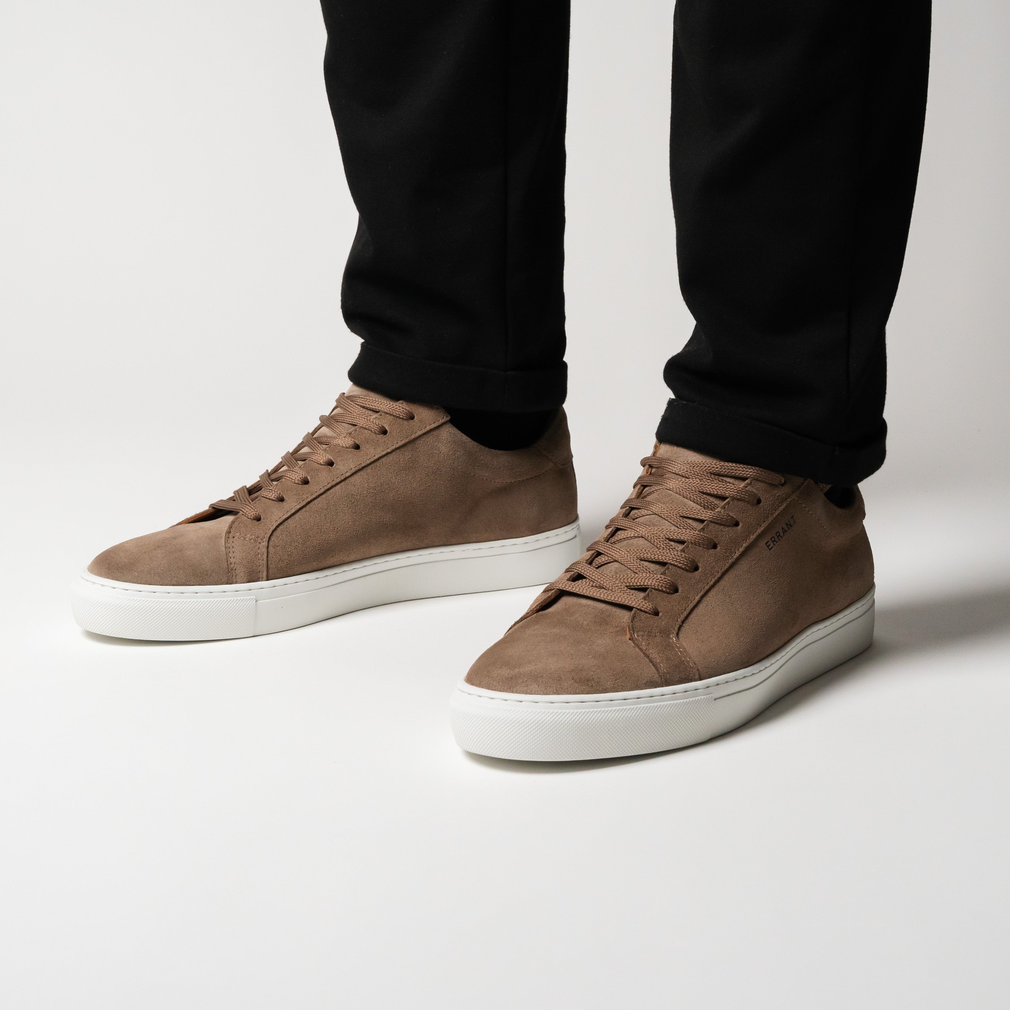 Essential Sneaker - Walnut