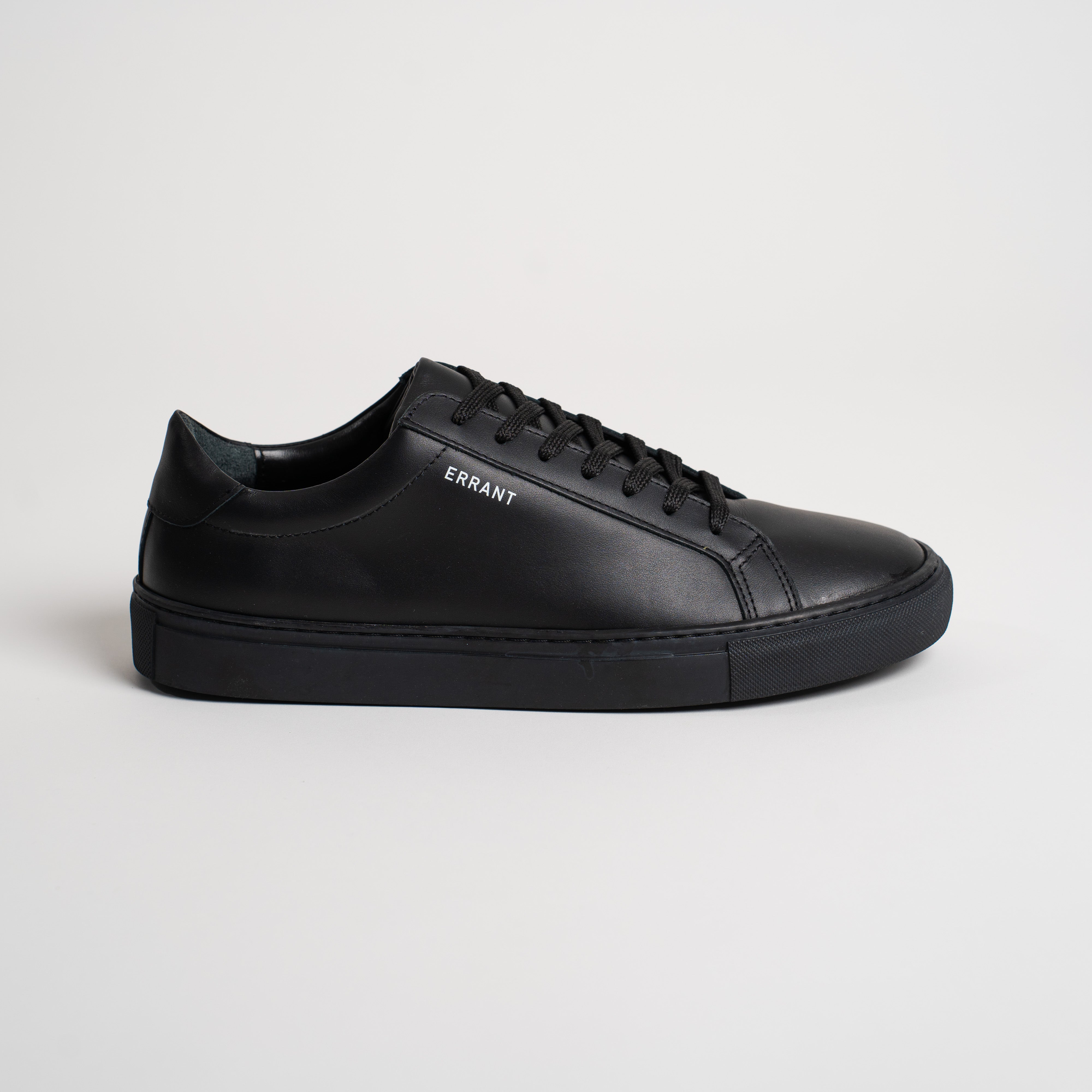 Essential Sneaker - All Black