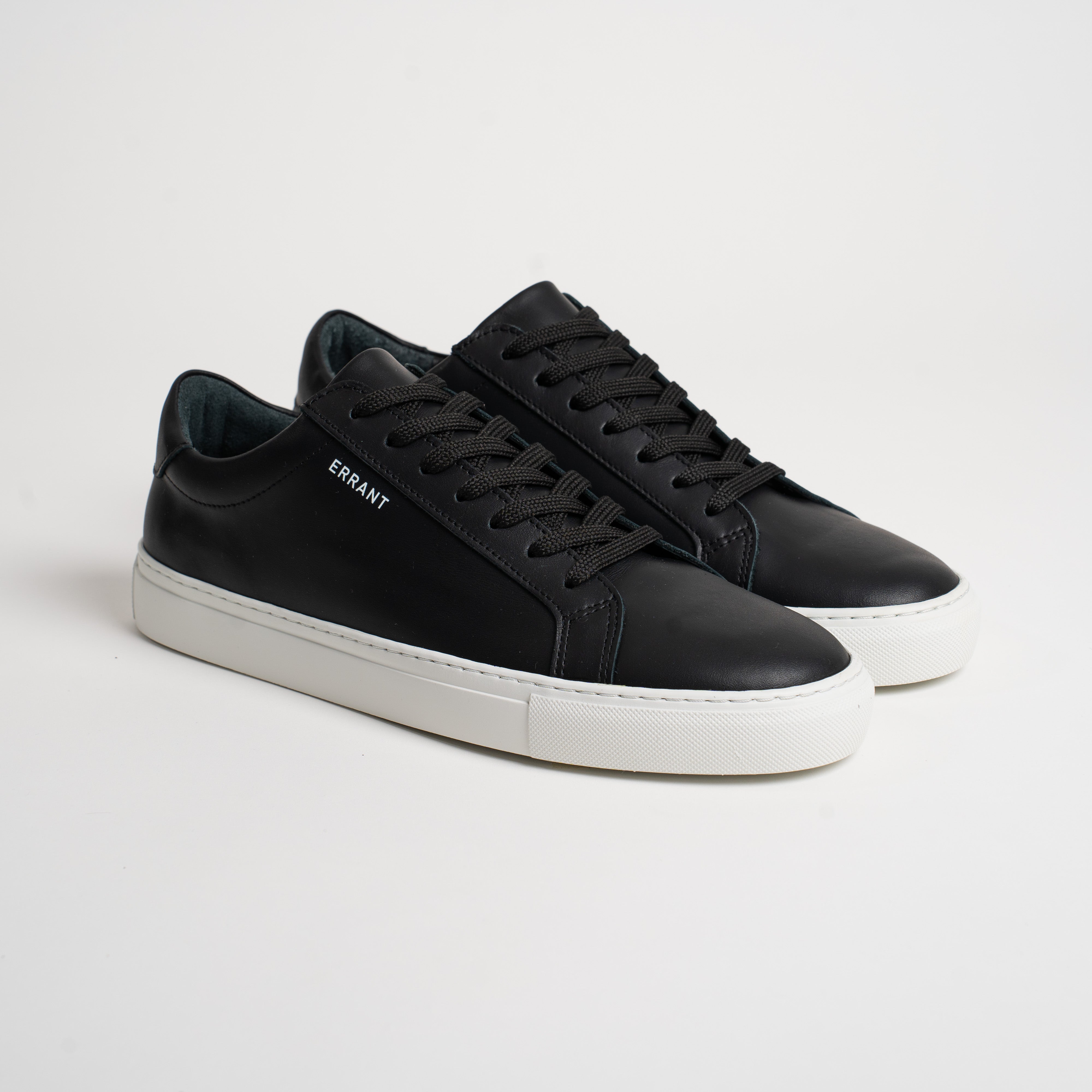 Essential Sneaker - Black